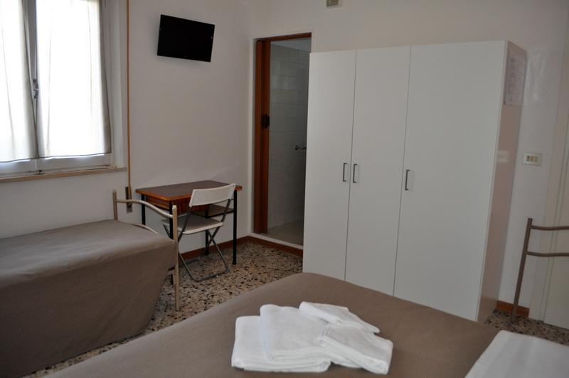 Hotel Urano Cattolica Exterior foto